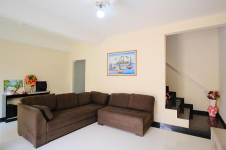 Casa à venda com 351m², 6 quartos e 2 vagasSala 2