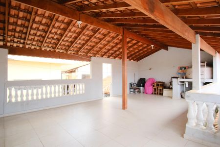 Casa à venda com 351m², 6 quartos e 2 vagasTerraço 2