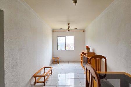 Apartamento para alugar com 58m², 2 quartos e 1 vaga Apartamento para alugar com 58m², 2 quartos e 1 vagaSala