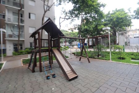 Apartamento para alugar com 45m², 2 quartos e 1 vagaÁrea comum - Playground