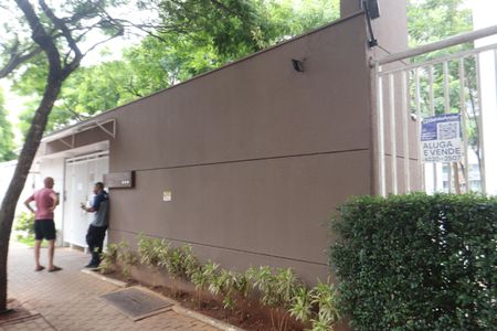 Apartamento para alugar com 45m², 2 quartos e 1 vagaEntrada