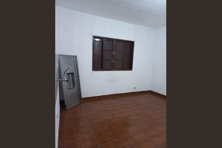 Quarto de casa à venda com 2 quartos, 150m² em Vila Liviero, São Paulo