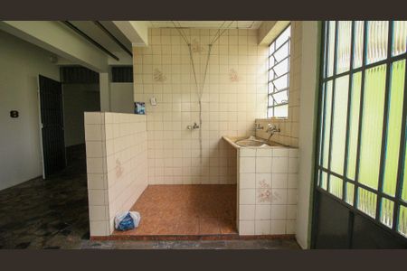 Casa para alugar com 250m², 3 quartos e 3 vagas