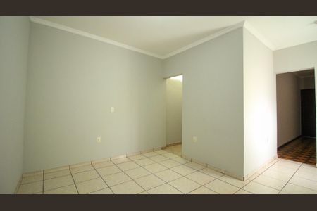 Casa para alugar com 250m², 3 quartos e 3 vagas