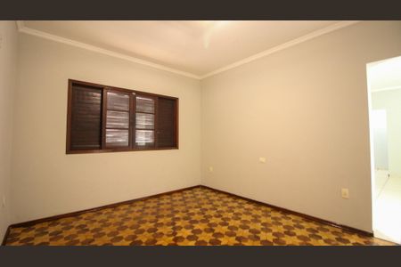 Casa para alugar com 250m², 3 quartos e 3 vagas