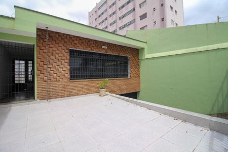 Casa para alugar com 250m², 3 quartos e 3 vagas