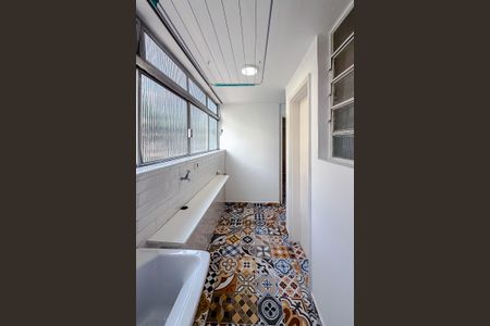 Apartamento à venda com 80m², 2 quartos e 1 vagaÁrea de Serviço