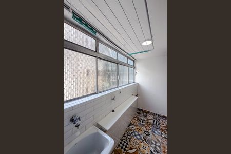 Apartamento à venda com 80m², 2 quartos e 1 vagaÁrea de Serviço