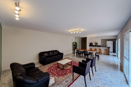 Apartamento à venda com 80m², 2 quartos e 1 vagaÁrea comum