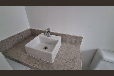 Apartamento à venda com 137m², 3 quartos e 3 vagas Apartamento à venda com 137m², 3 quartos e 3 vagasBanheiro Suíte 3