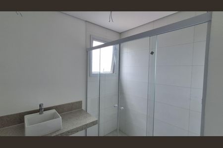 Apartamento à venda com 137m², 3 quartos e 3 vagas Apartamento à venda com 137m², 3 quartos e 3 vagasBanheiro Suíte 2
