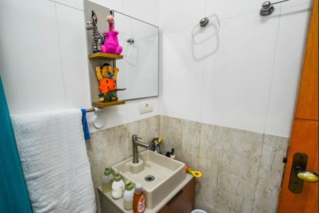Casa à venda com 79m², 2 quartos e 2 vagas Casa à venda com 79m², 2 quartos e 2 vagasBanheiro da Suíte 1