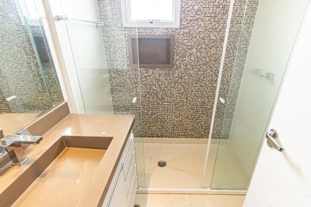 Apartamento à venda com 104m², 2 quartos e 2 vagasBanheiro 2 da Suíte 1