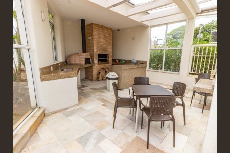 Apartamento à venda com 104m², 2 quartos e 2 vagasÁrea comum - Churrasqueira