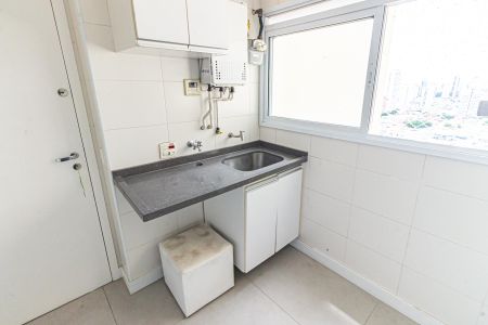 Apartamento à venda com 104m², 2 quartos e 2 vagasCozinha