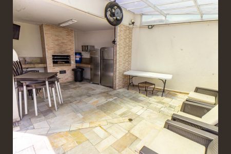 Apartamento à venda com 104m², 2 quartos e 2 vagasÁrea comum - Churrasqueira