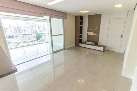 Sala de apartamento à venda com 2 quartos, 104m² em Vila Lucia Elvira, São Paulo