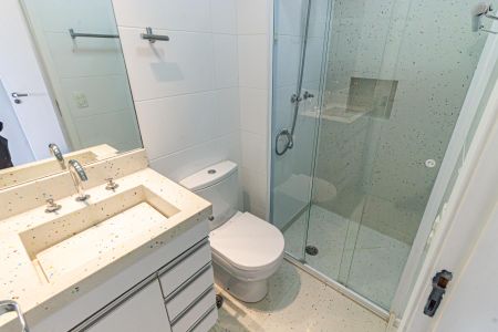 Apartamento à venda com 104m², 2 quartos e 2 vagasBanheiro da Suíte 2