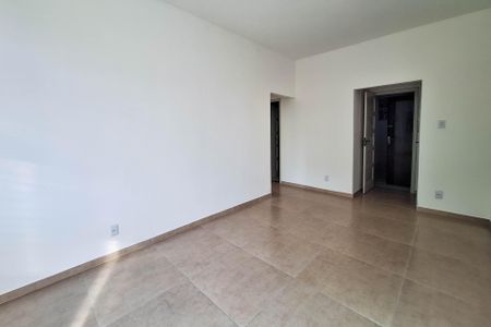 Apartamento à venda com 61m², 2 quartos e sem vagaSala