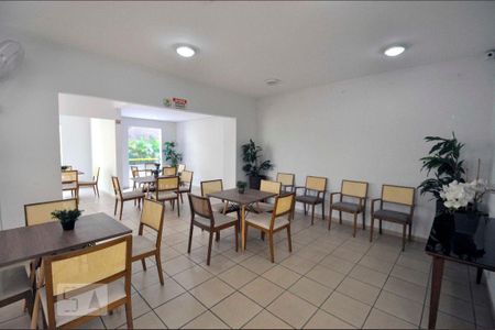 Apartamento à venda com 60m², 2 quartos e 1 vagaÁrea Comum 