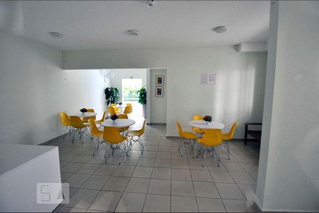 Apartamento à venda com 60m², 2 quartos e 1 vagaÁrea Comum 