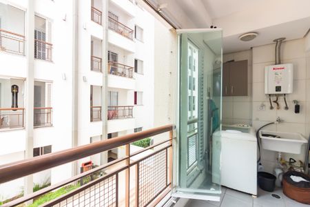 Apartamento à venda com 60m², 2 quartos e 1 vagaSacada