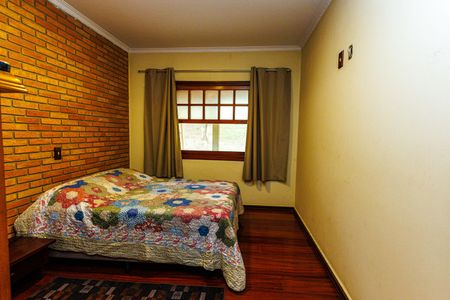 Casa de condomínio para alugar com 530m², 3 quartos e 6 vagasSuíte 