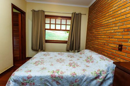 Casa de condomínio para alugar com 530m², 3 quartos e 6 vagasQuarto 2