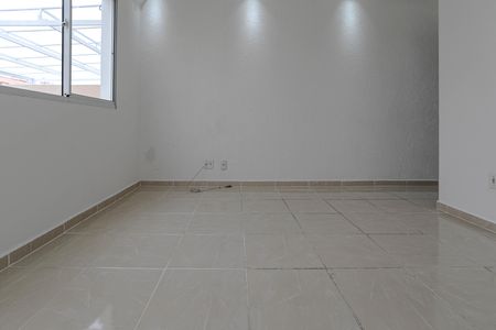 Sala de casa de condomínio para alugar com 2 quartos, 60m² em Vila Nova Aparecida, Mogi das Cruzes