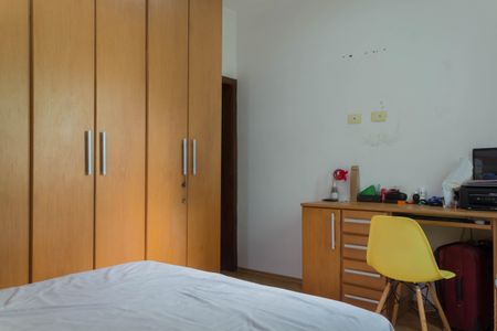 Suíte 2 de casa à venda com 3 quartos, 132m² em Vila Alvinopolis, São Bernardo do Campo