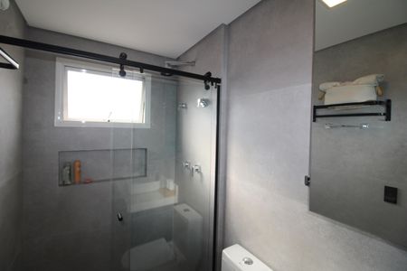 Apartamento à venda com 160m², 3 quartos e 4 vagasQuarto 1 - Banheiro