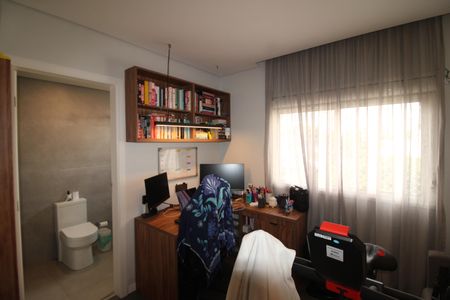 Apartamento à venda com 160m², 3 quartos e 4 vagasQuarto 2