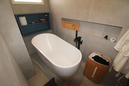 Apartamento à venda com 160m², 3 quartos e 4 vagasQuarto 3 - Banheiro