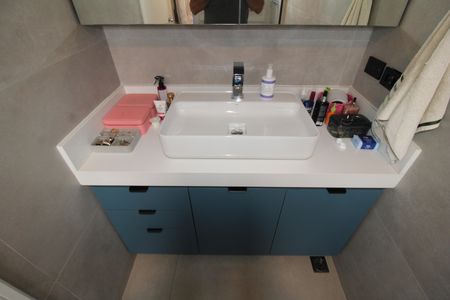 Apartamento à venda com 160m², 3 quartos e 4 vagasQuarto 2 - Banheiro