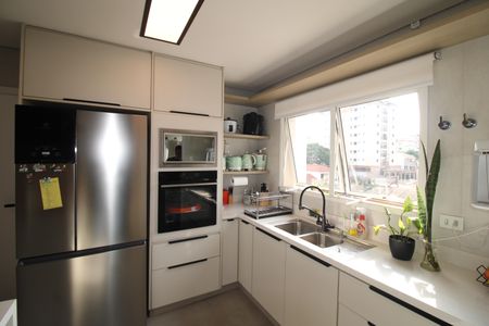 Apartamento à venda com 160m², 3 quartos e 4 vagasCozinha