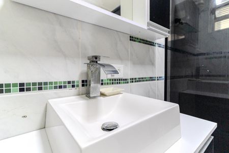 Apartamento à venda com 87m², 2 quartos e sem vagaBanheiro