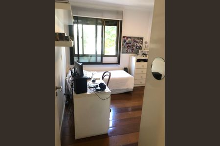 Quarto de apartamento à venda com 4 quartos, 169m² em Indianópolis, São Paulo