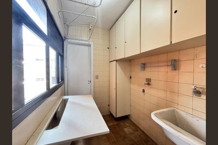 Apartamento para alugar com 161m², 3 quartos e 2 vagasÁrea de Serviço