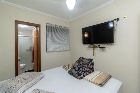 Apartamento à venda com 5937m², 3 quartos e 2 vagasQuarto 2