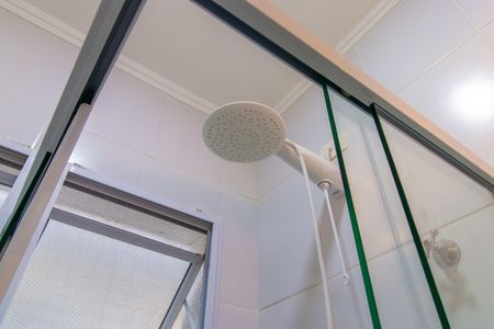 Casa de condomínio para alugar com 170m², 3 quartos e 2 vagasBanheiro da Suíte 3