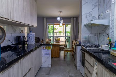 Casa de condomínio para alugar com 170m², 3 quartos e 2 vagasCozinha