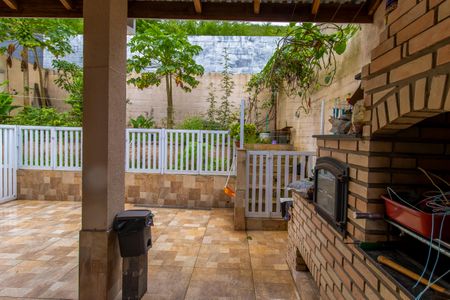 Casa de condomínio para alugar com 170m², 3 quartos e 2 vagasChurrasqueira