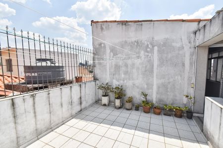 Casa à venda com 180m², 4 quartos e sem vaga Casa à venda com 180m², 4 quartos e sem vagaCasa 2 - quintal