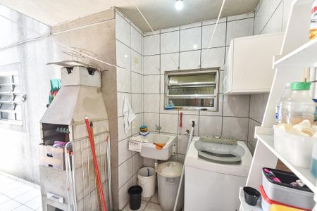 Casa à venda com 180m², 4 quartos e sem vaga Casa à venda com 180m², 4 quartos e sem vagaÁrea de serviço