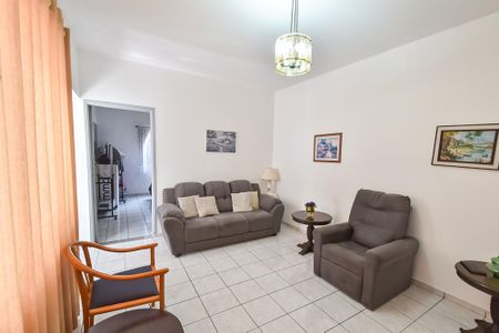 Casa à venda com 180m², 4 quartos e sem vaga Casa à venda com 180m², 4 quartos e sem vagaCasa 2 - sala