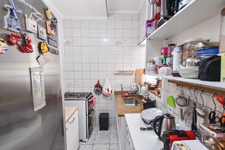 Casa à venda com 180m², 4 quartos e sem vaga Casa à venda com 180m², 4 quartos e sem vagaCozinha