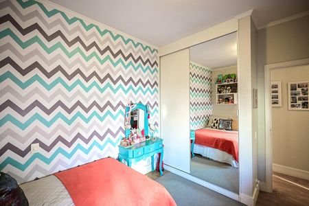 Apartamento à venda com 210m², 4 quartos e 3 vagasQuarto 2