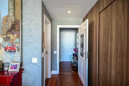 Hall de Entrada de apartamento à venda com 4 quartos, 210m² em Morumbi, São Paulo