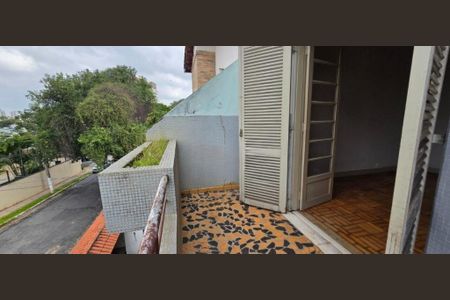 Casa à venda com 310m², 5 quartos e 3 vagas Casa à venda com 310m², 5 quartos e 3 vagasFoto 33