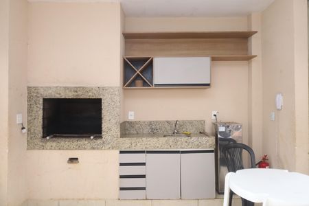 Apartamento para alugar com 41m², 2 quartos e sem vagaÁrea comum - Churrasqueira